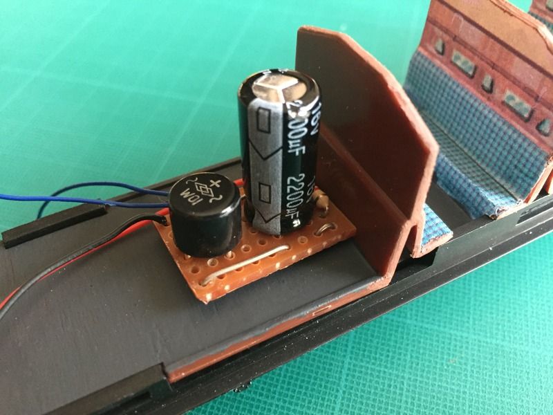 Fabricating a stayalive unit for coach lighting Model Railway Forum